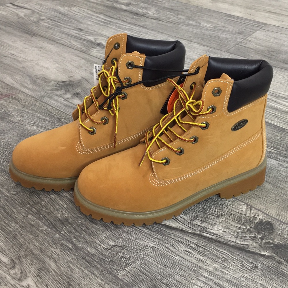 NWT Lugz women’s work boots size 7.5